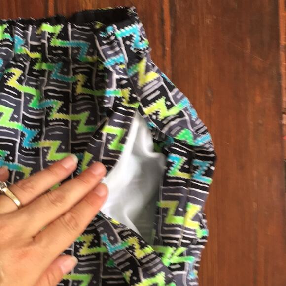Vintage Stubbies reversible geometric print elastic waist unlined swim trunks - Picture 3 of 7